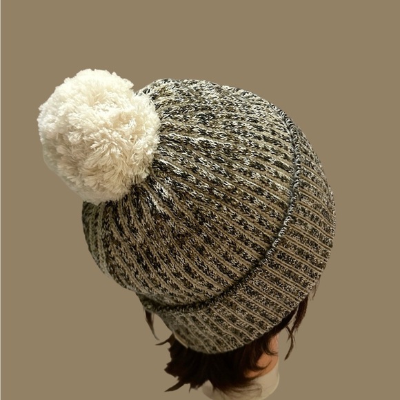 Lululemon Athletica Black/Brown  and Cream Knit Beanie main image 4